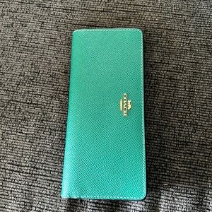 Green coach wallet